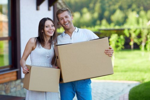 Removal truck hire for local moves in Earls Court