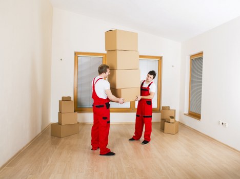 Removal truck ready for residential and business relocations